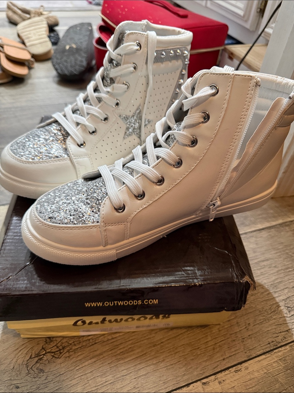 Outwoods White High-Top Sneakers with Silver Glitter